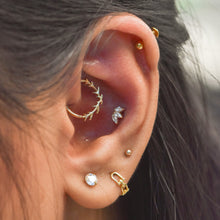 Load image into Gallery viewer, Triple Marquise Fan Threadless End (Various Colors)