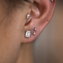 Load image into Gallery viewer, Zara Threadless End (Various Faceted Gems)