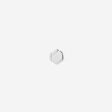 Load image into Gallery viewer, Element 06 Threadless End