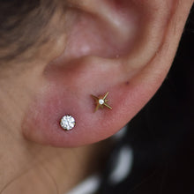 Load image into Gallery viewer, Prong-Set Gem Threadless End (Various Colors)