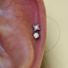 Load image into Gallery viewer, Zara Threadless End (Various Faceted Gems)