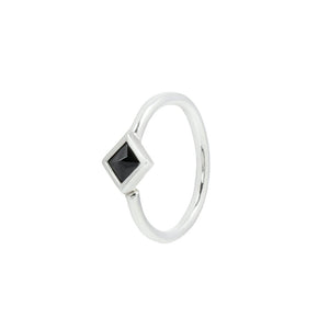 Mae Black Spinel Seamless Ring