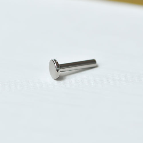 14G Anatometal Titanium Threaded Labret