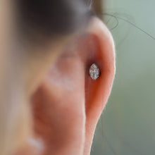 Load image into Gallery viewer, Marquise Cut Prong Gem Threadless End