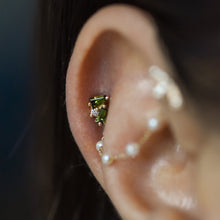 Load image into Gallery viewer, Pillar Threadless End (Various Gems)