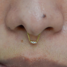 Load image into Gallery viewer, Mind the Gap Chained Septum Piece