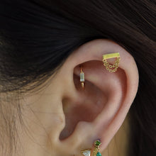 Load image into Gallery viewer, Baguette Bar Seam Ring (Rook Orientation)