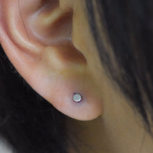 Load image into Gallery viewer, Gold Disk Threadless End