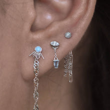 Load image into Gallery viewer, Titanium Marquise Cut Prong Gem Threadless End