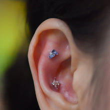 Load image into Gallery viewer, Pillar Threadless End (Various Gems)