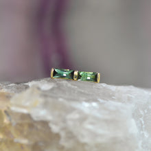 Load image into Gallery viewer, Twin Dream Threadless End (Various Stones)