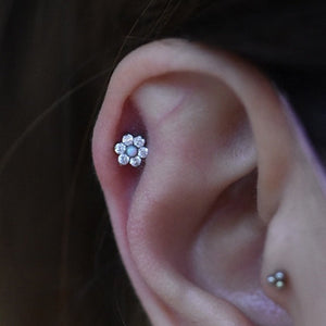 Mia Threaded End